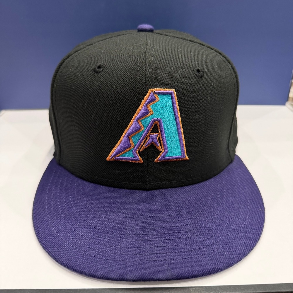 New Era Arizona Diamondbacks Hat Mens 7 3/8 Black Purple 59FIFTY Fitted MLB Cap